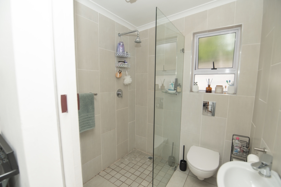4 Bedroom Property for Sale in Summerstrand Eastern Cape